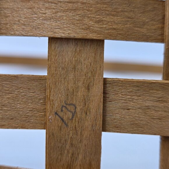 Longaberger Baskets RL3314 Easter 2003 Edition Handwoven Basket Signed KRH 2002 - Picture 9 of 11